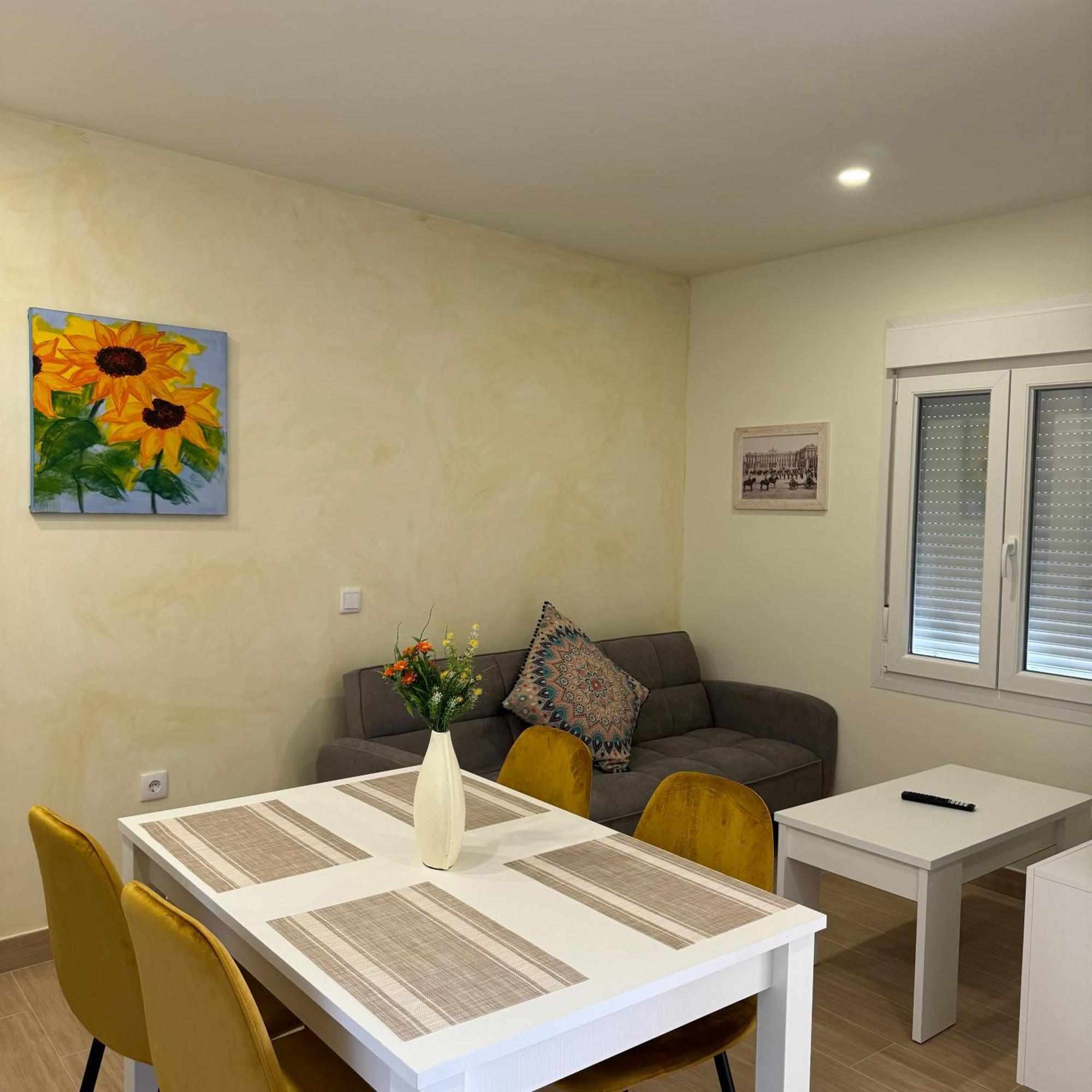 Jardines - Apartamentos & Estudio 시엠포주엘로스 외부 사진